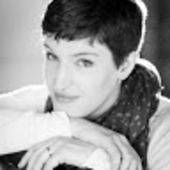 Meet your Posher, Beverly - Picture 1 of 1